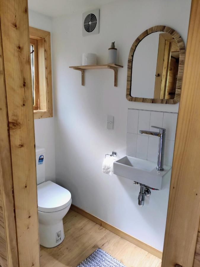 Maitai Whare Iti - Adventure Cabins & House Nelson Esterno foto
