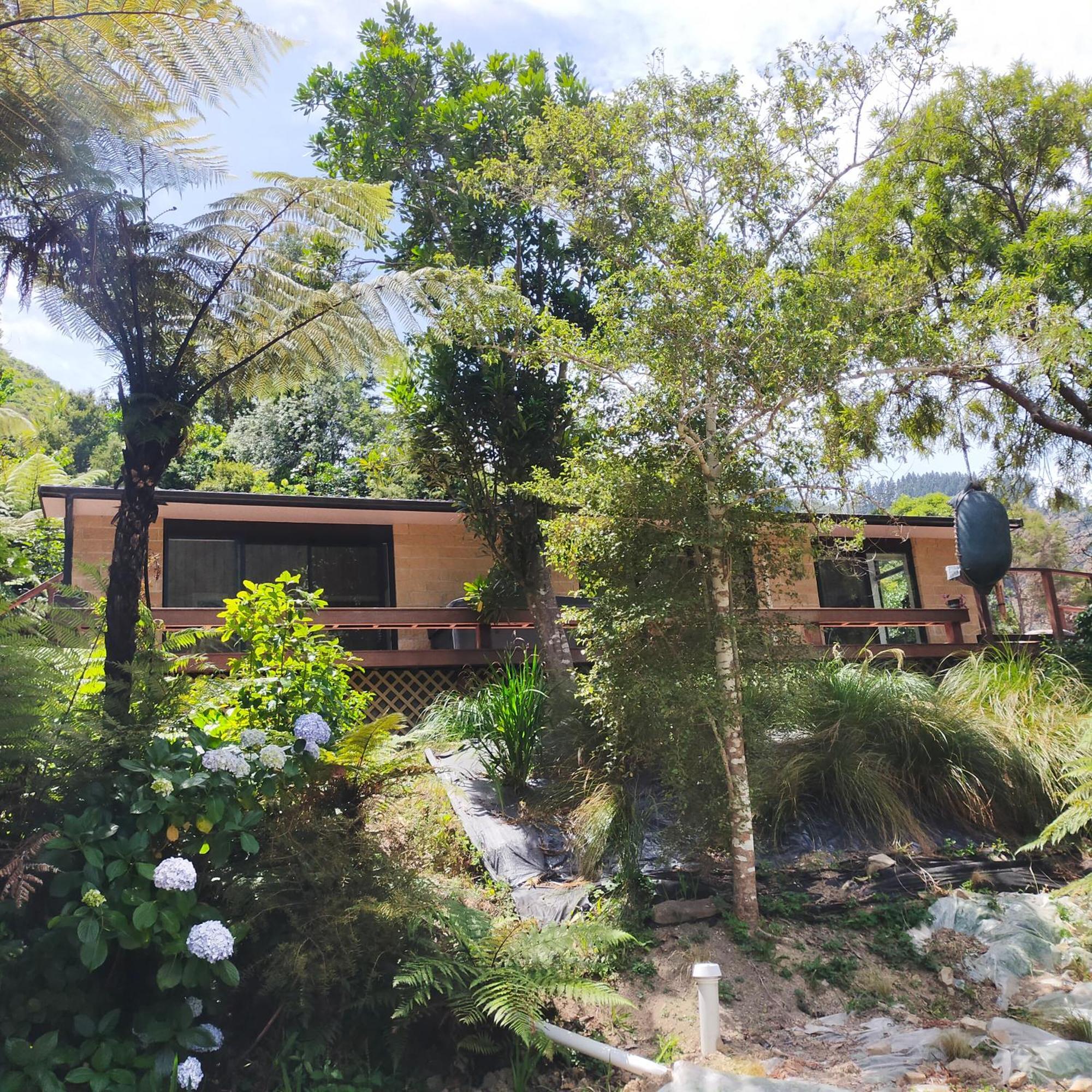 Maitai Whare Iti - Adventure Cabins & House Nelson Esterno foto
